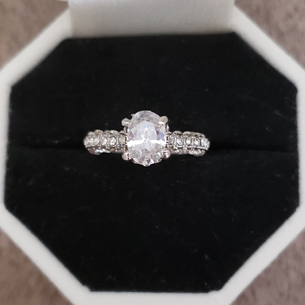 Charm full zircon crystal engagement ring (size 6) - Picture 2 of 6